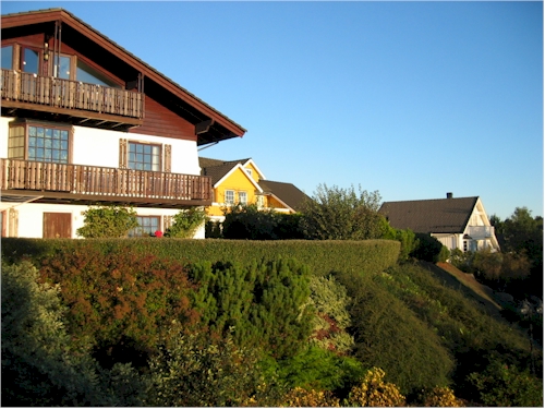 neighbors of heidi